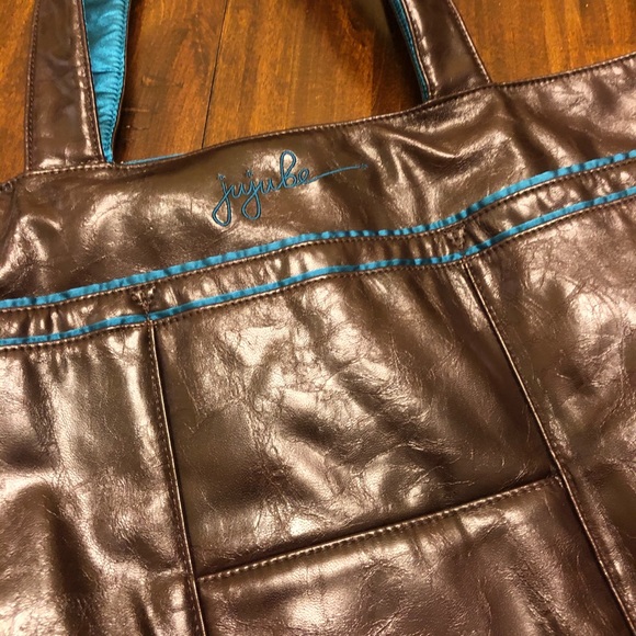 Jujube Super Be Tote - Picture 5 of 8